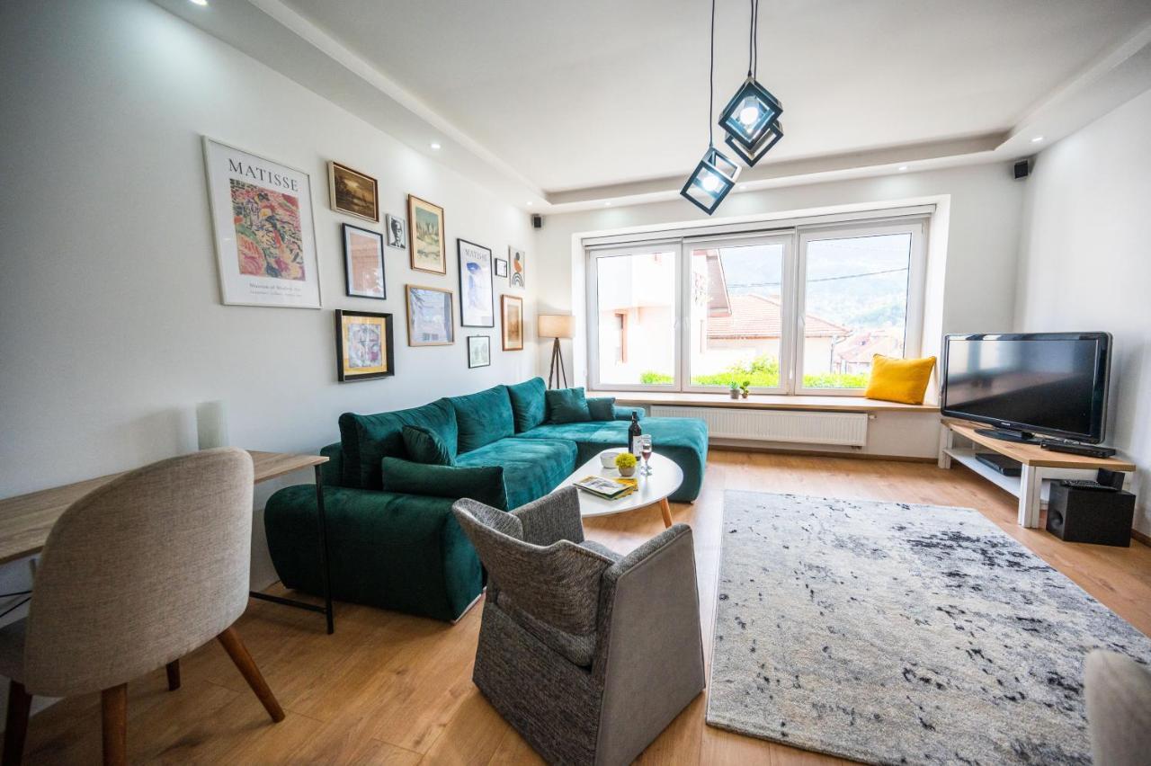 Spacious And Bright 2Bdr Apartment In The Old Town Sarajevo Luaran gambar