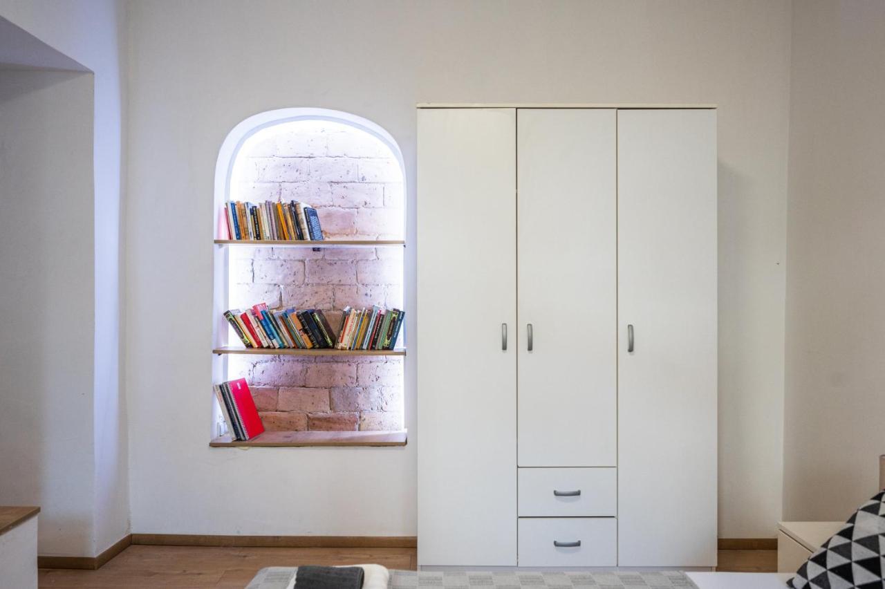 Spacious And Bright 2Bdr Apartment In The Old Town Sarajevo Luaran gambar