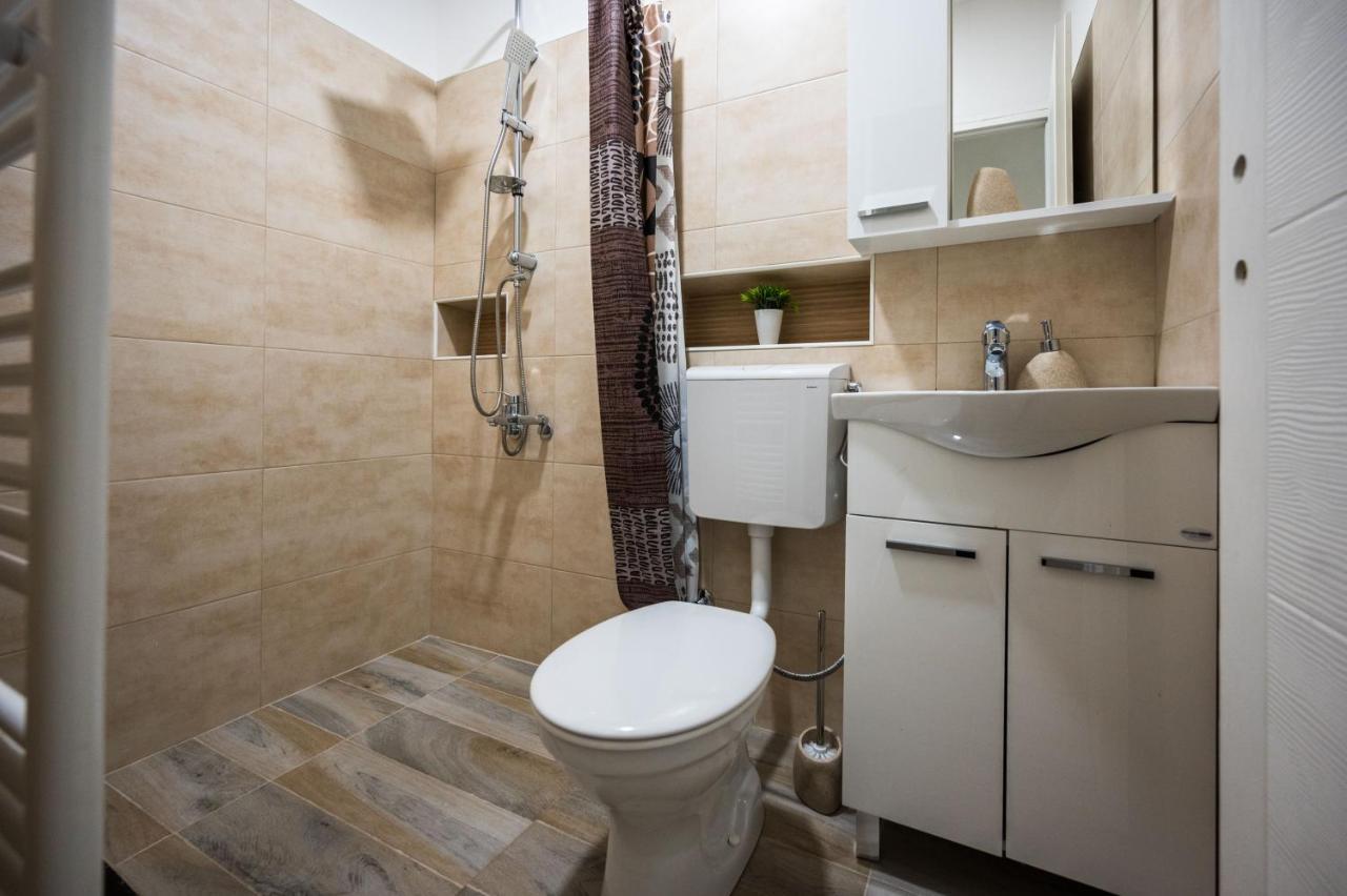 Spacious And Bright 2Bdr Apartment In The Old Town Sarajevo Luaran gambar