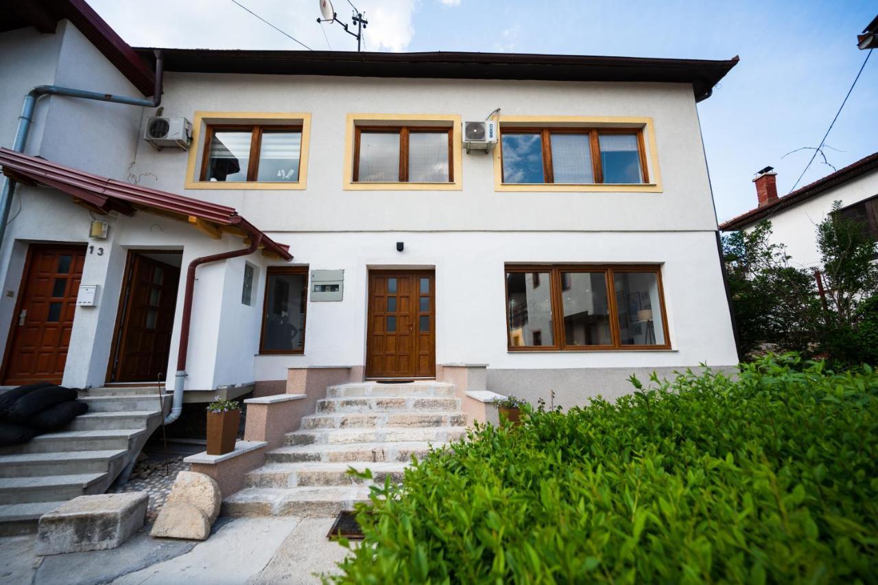 Spacious And Bright 2Bdr Apartment In The Old Town Sarajevo Luaran gambar